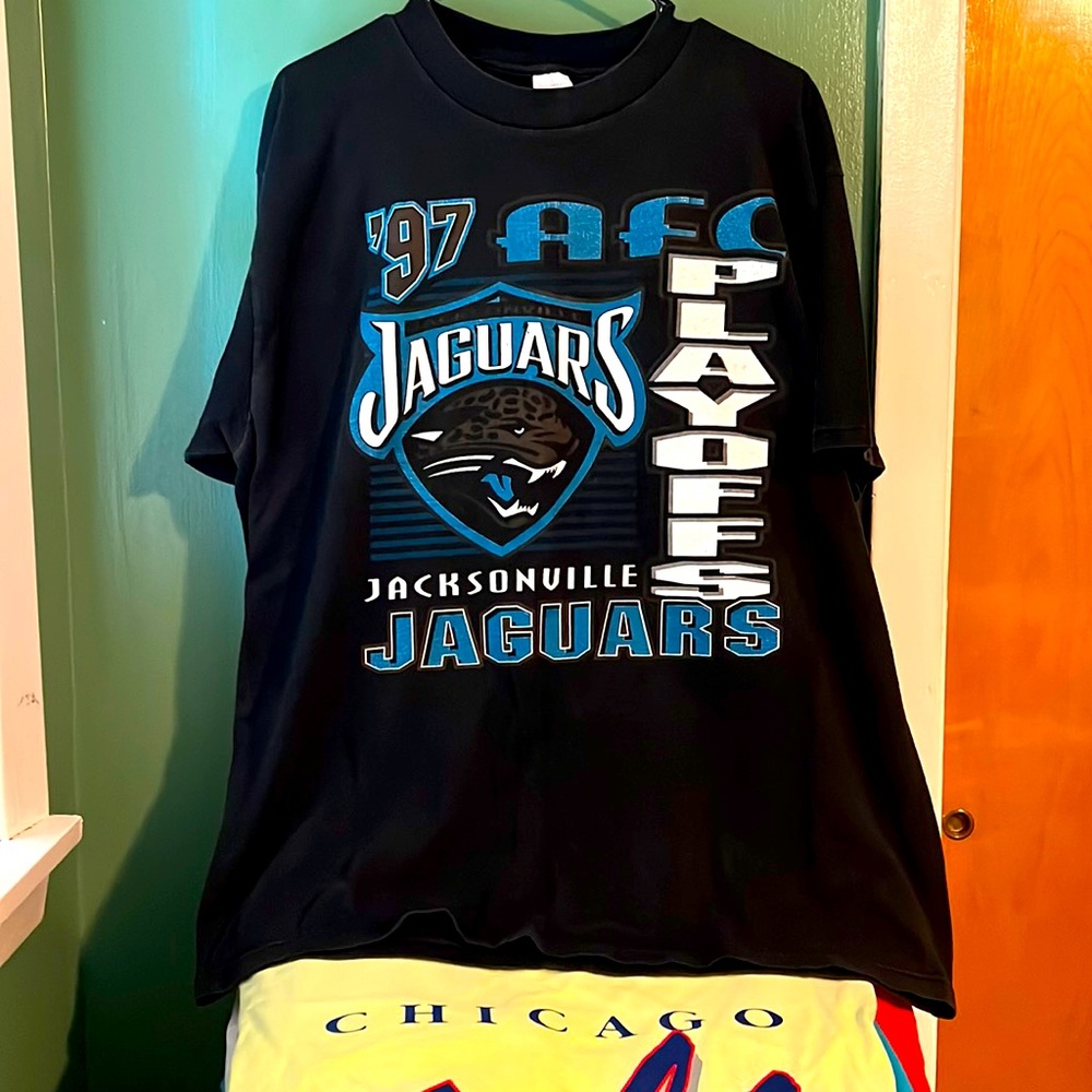Vintage Jacksonville Jaguars T-shirt